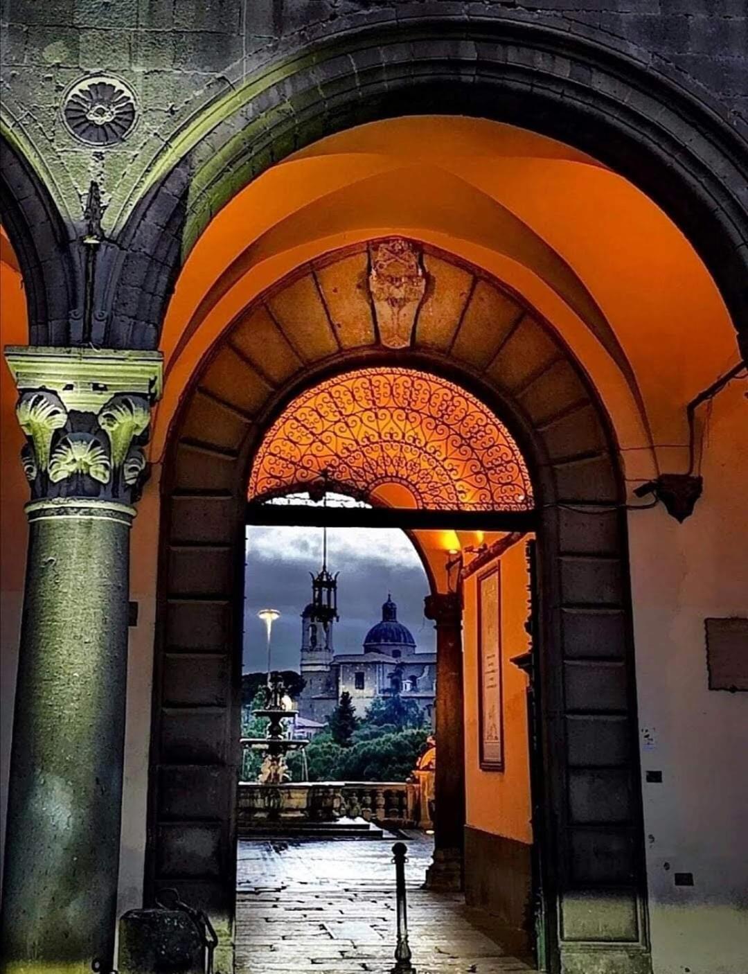 Palazzo Verdi Holiday Витербо Экстерьер фото