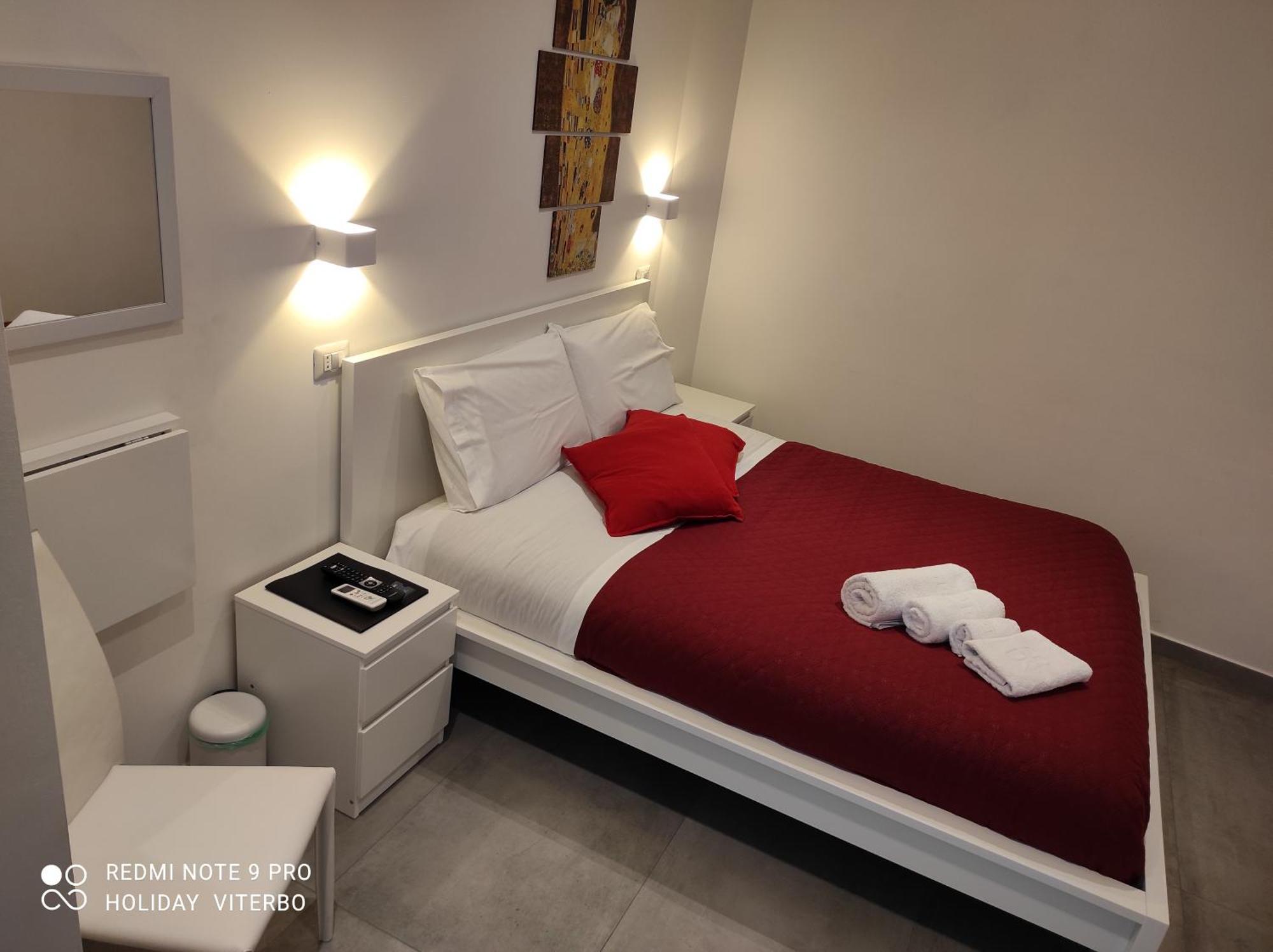 Palazzo Verdi Holiday Витербо Номер фото